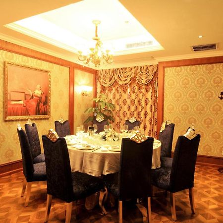 Chengdu French Theme Gold Palace Dış mekan fotoğraf