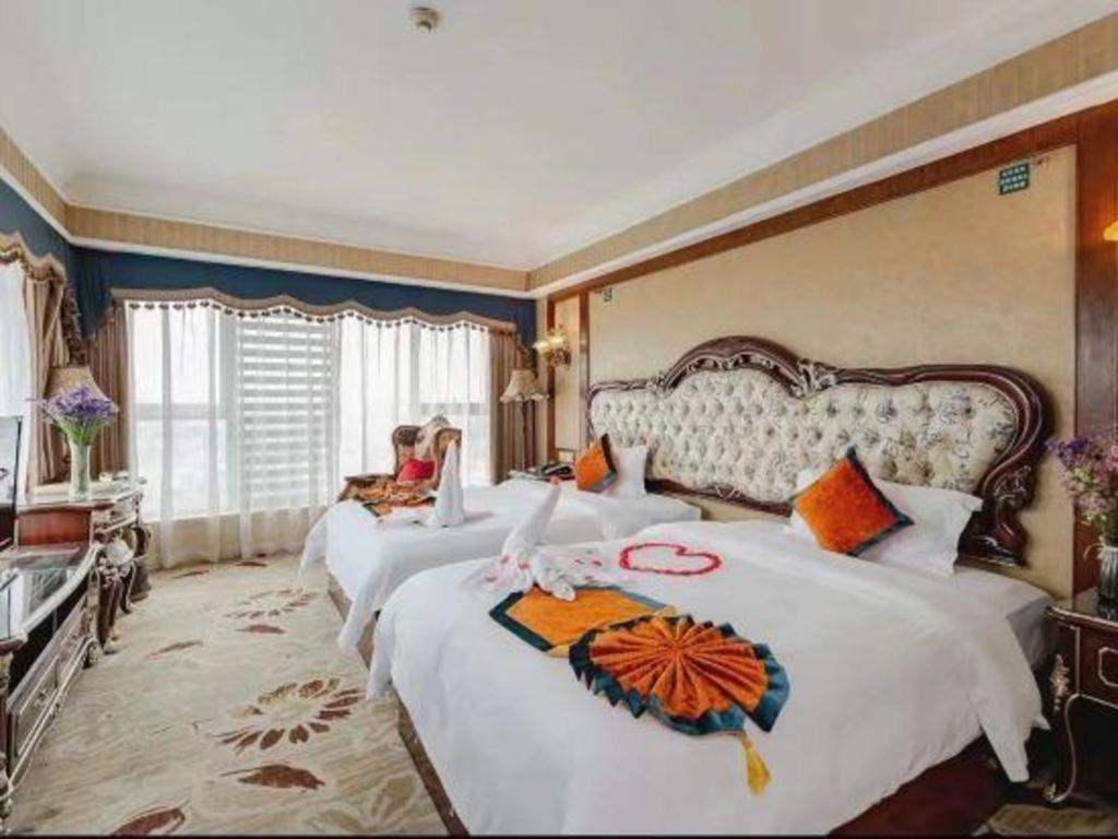 Chengdu French Theme Gold Palace Dış mekan fotoğraf