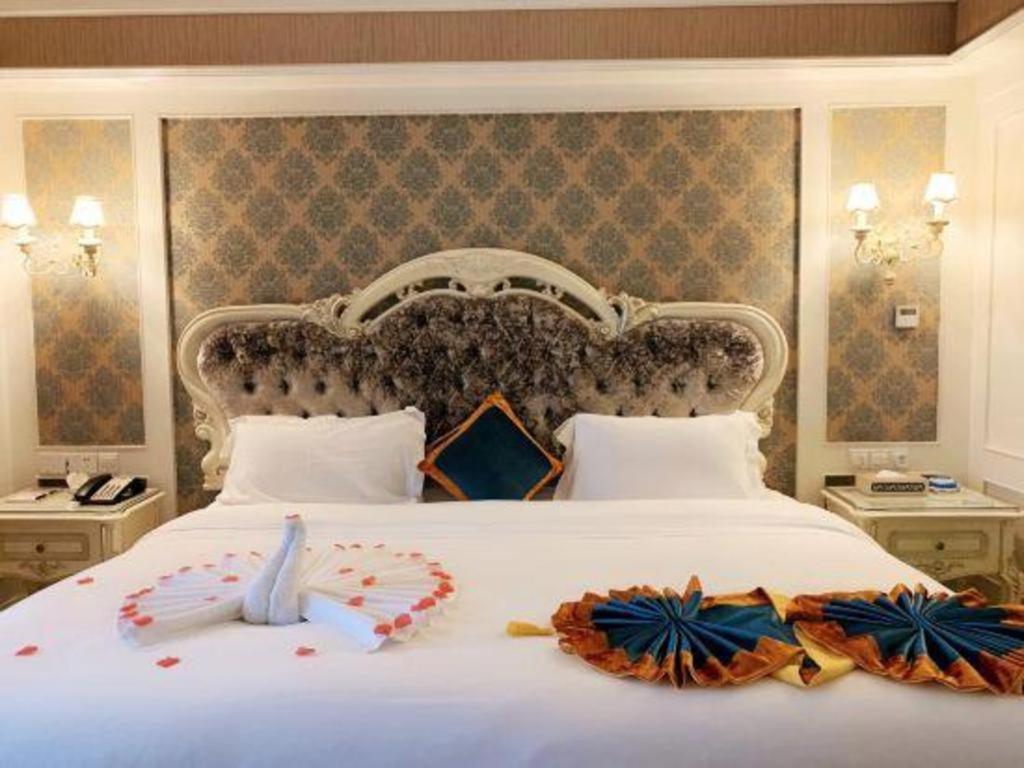 Chengdu French Theme Gold Palace Dış mekan fotoğraf