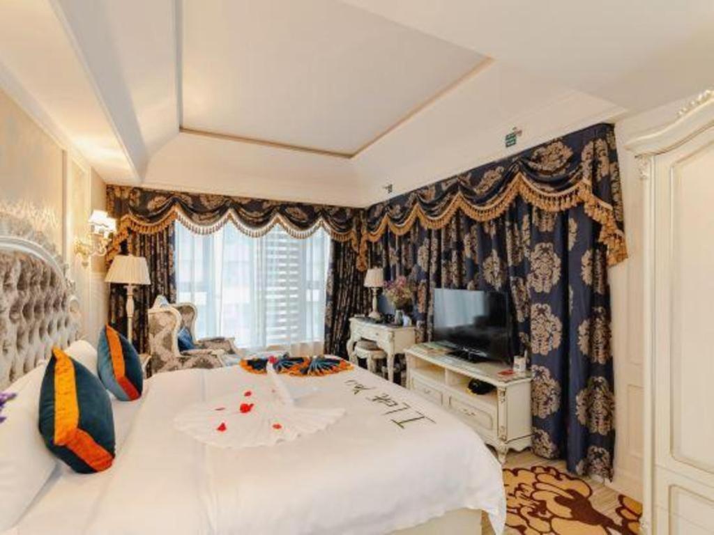 Chengdu French Theme Gold Palace Dış mekan fotoğraf