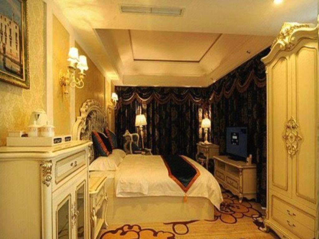 Chengdu French Theme Gold Palace Dış mekan fotoğraf